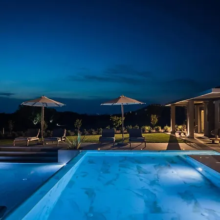 Villa Helios Luxury Private And Superior