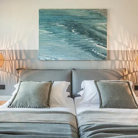 Avgi Luxury Villa Βίλα