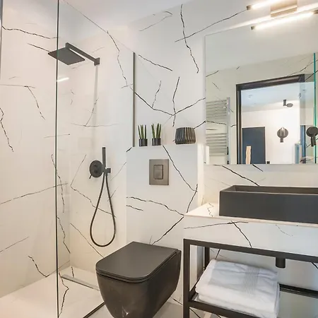 Avgi Luxury Villa Svoronata