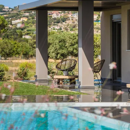 Avgi Luxury Svoronata
