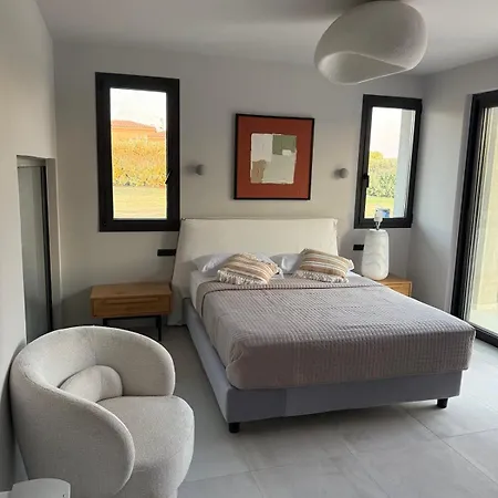 Helios Luxury Villas Vilă *