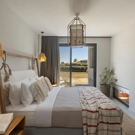 Villa Helios Luxury Villas *